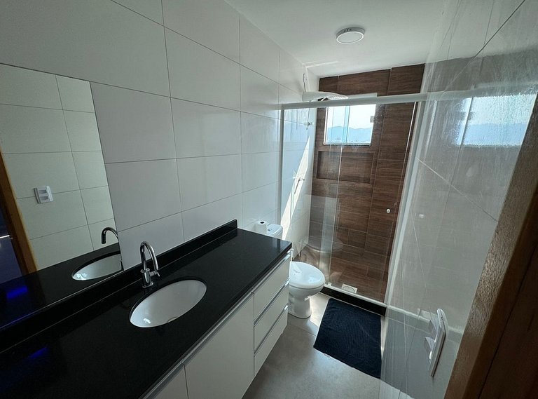 Duplex penthouse 5 mins walk to the beach