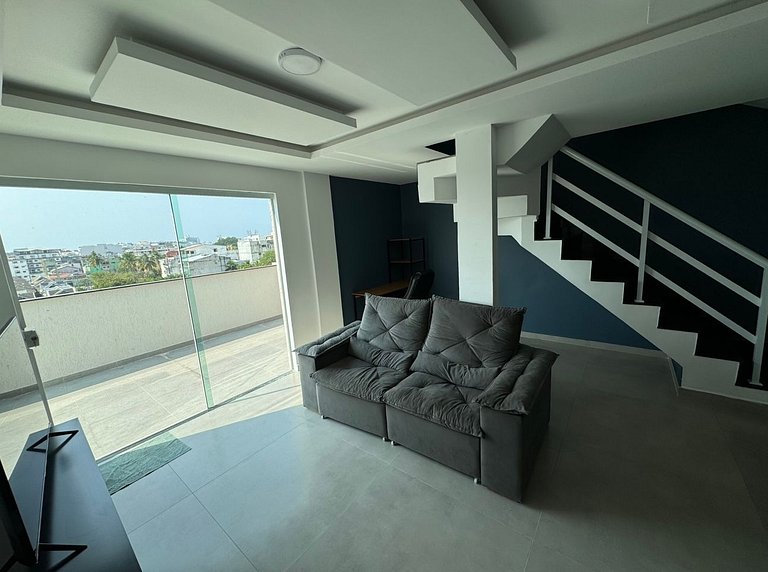 Cobertura duplex beira mar