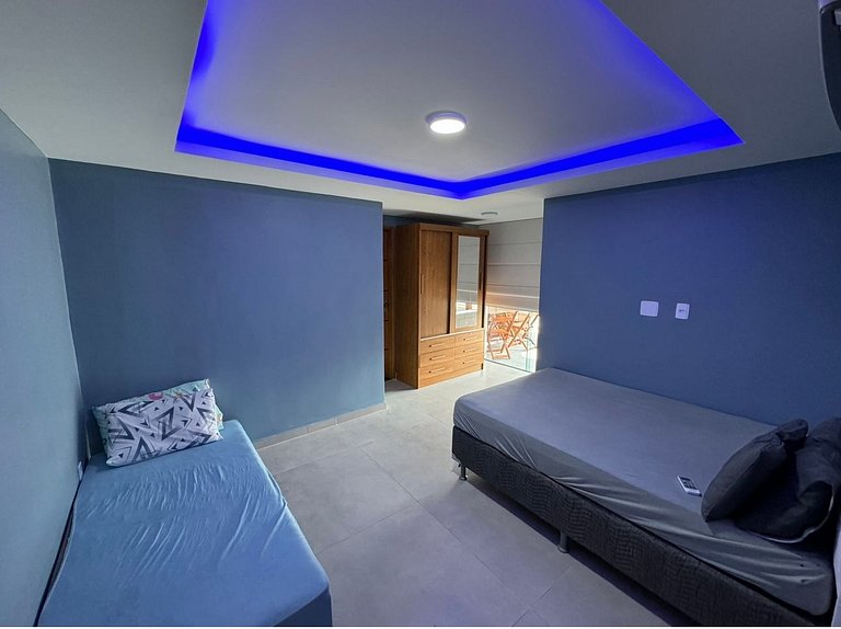 Cobertura duplex beira mar