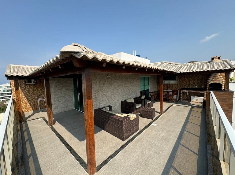 Cobertura duplex beira mar