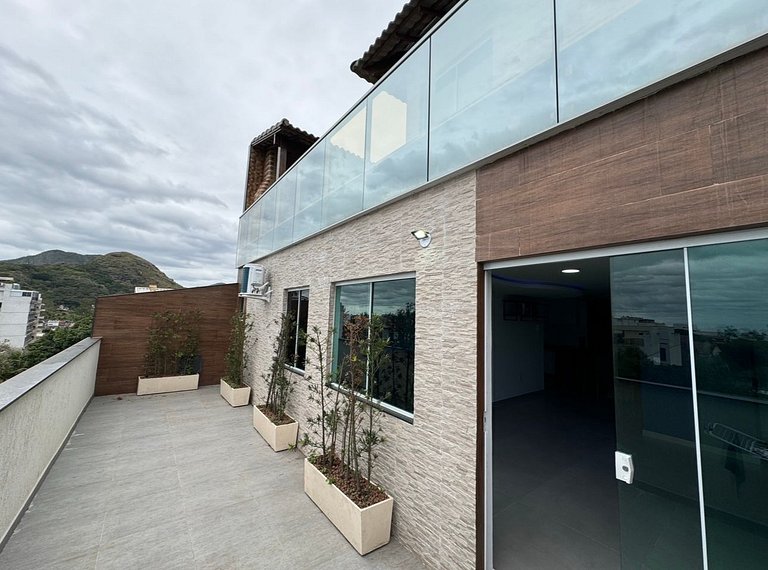 Cobertura duplex vista mar