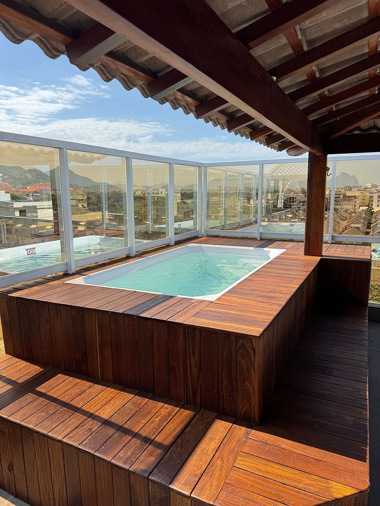 Cobertura duplex beira mar