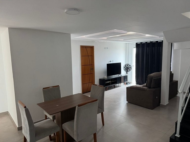 Cobertura duplex beira mar