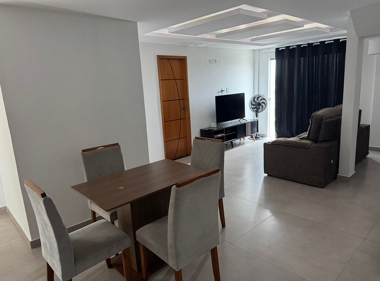 Duplex penthouse 5 mins walk to the beach